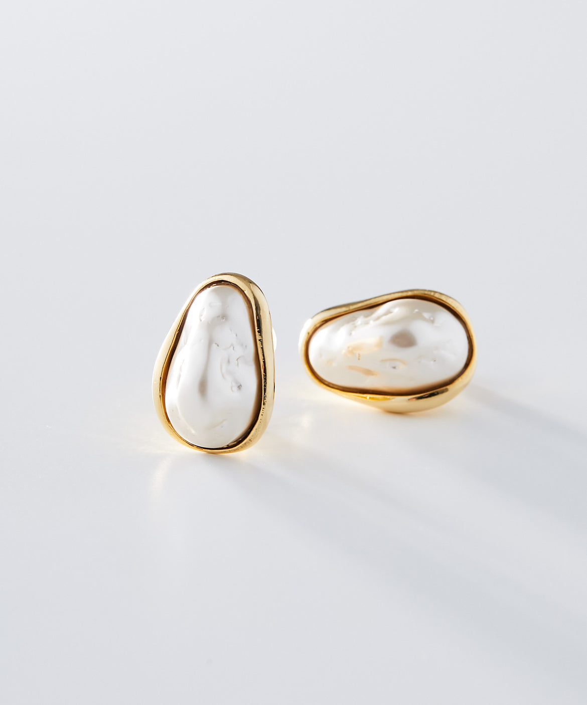 ADER.bijoux（アデルビジュー）｜PEARL solo earring – boutique ADER