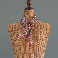 Light Flower Drawing Scarf/スカーフ