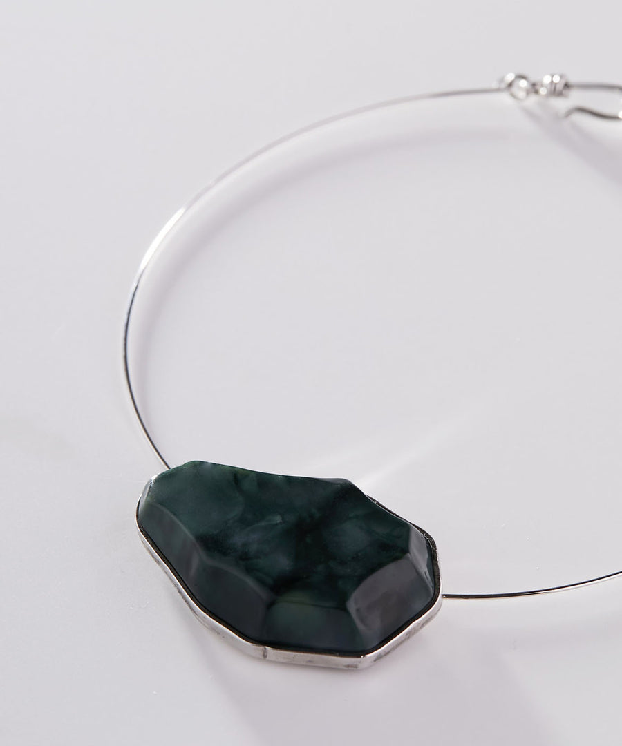 ROCHE choker