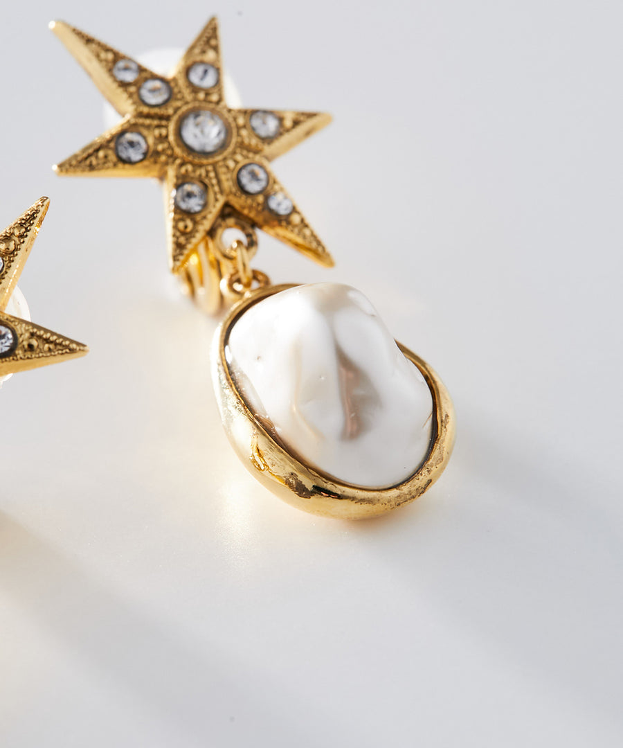 STAR half pearl pierce / earring