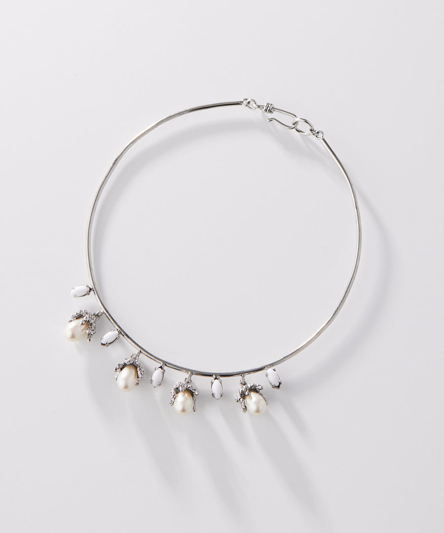 Lily of the valley choker