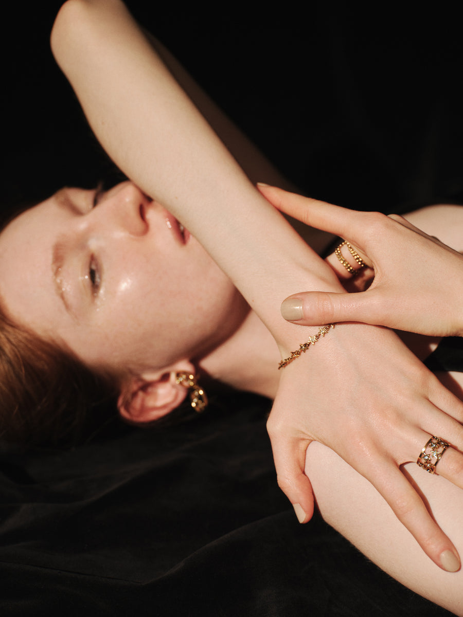 TINY STAR grigri chain earring/イヤリング