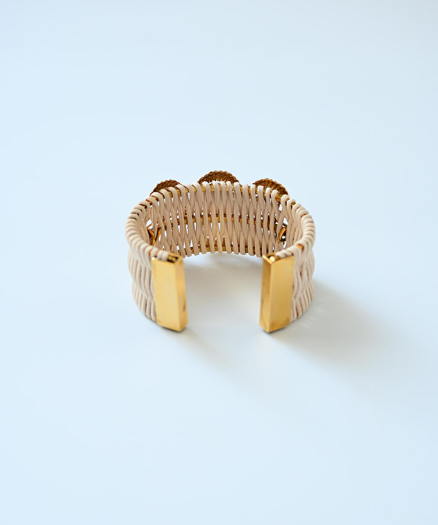 ADER アデル　ラタン バングル・リストバンド　蜂モチーフ ADER.bijoux（アデルビジュー）｜METAMORPHOSE rattan bangle/バングル