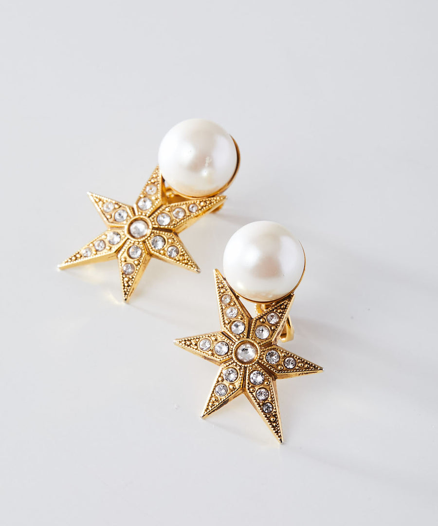 STAR pearl earring